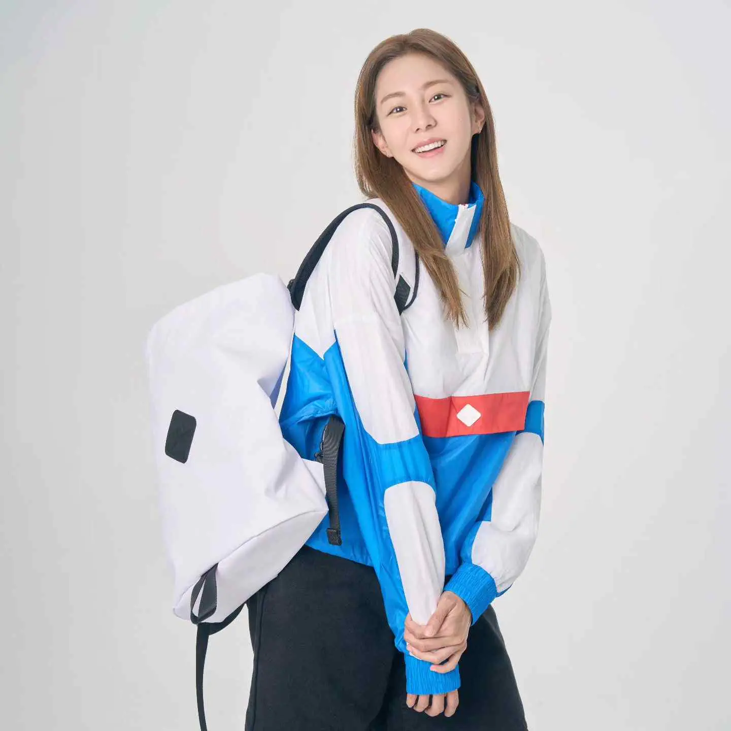 Uee - uee-hot-29.webp